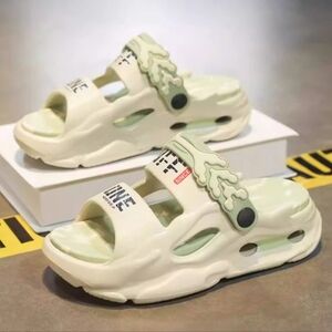 women shoes Slippers